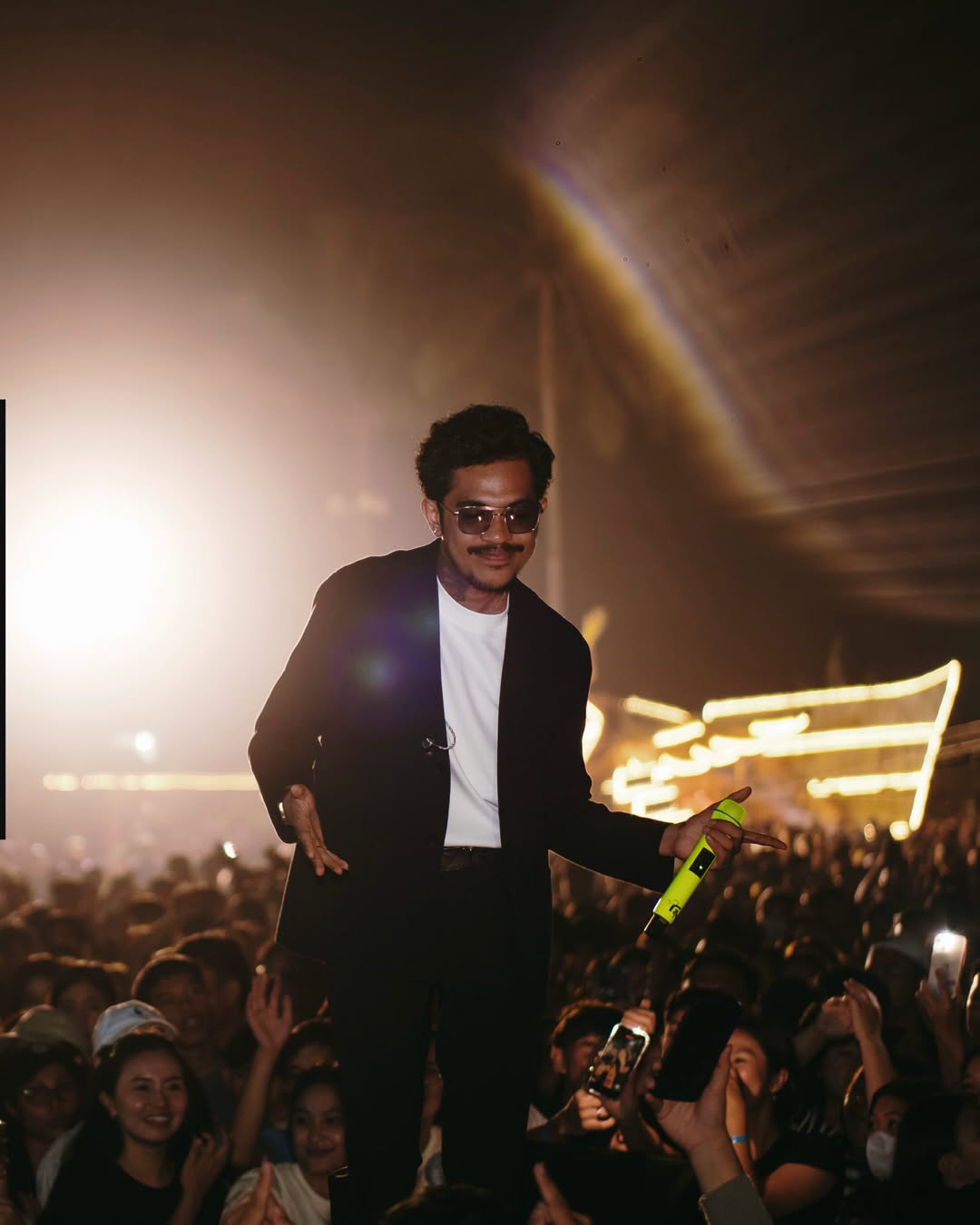 Fresly Nikijuluw Konser